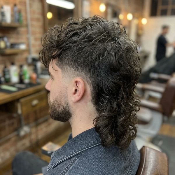 Wavy Burst Fade Mullet